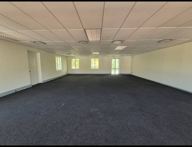 566M² OFFICE TO LET IN SANDTON CENTRAL